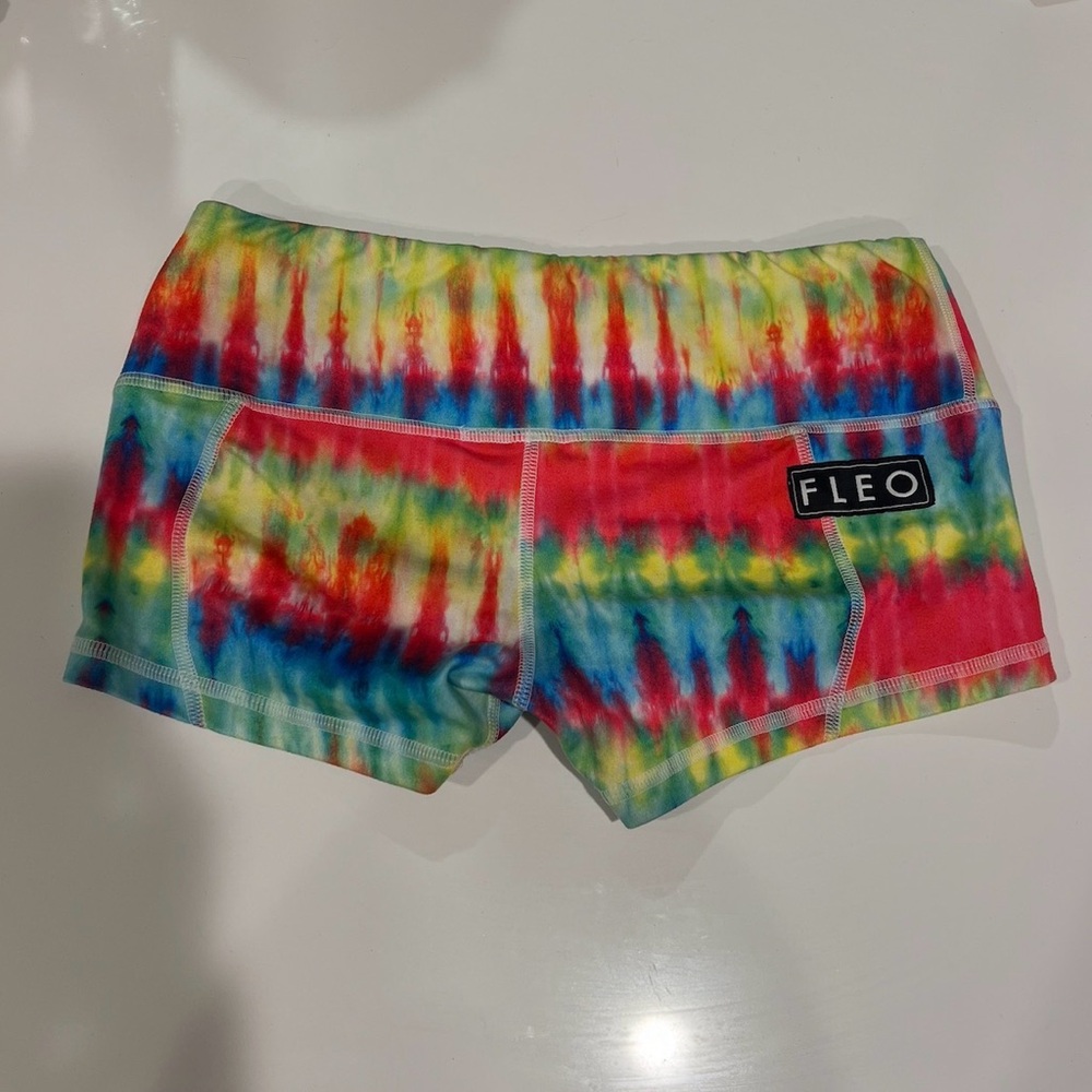 Fleo Multicolor Tie-Dye Shorts - Picture 2 of 3